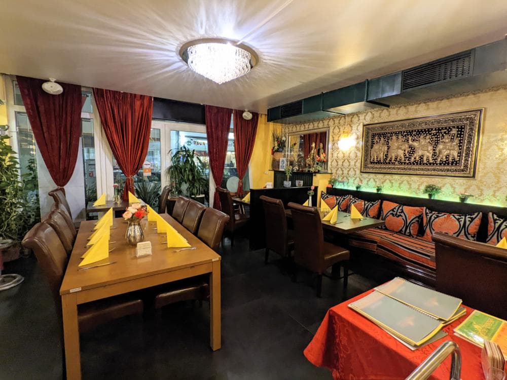 Indian Restaurant Rajdarbaar Tandoori restaurant